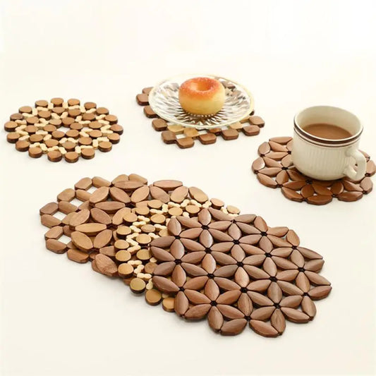 BambooHarmony: Heat Insulation Table Mat